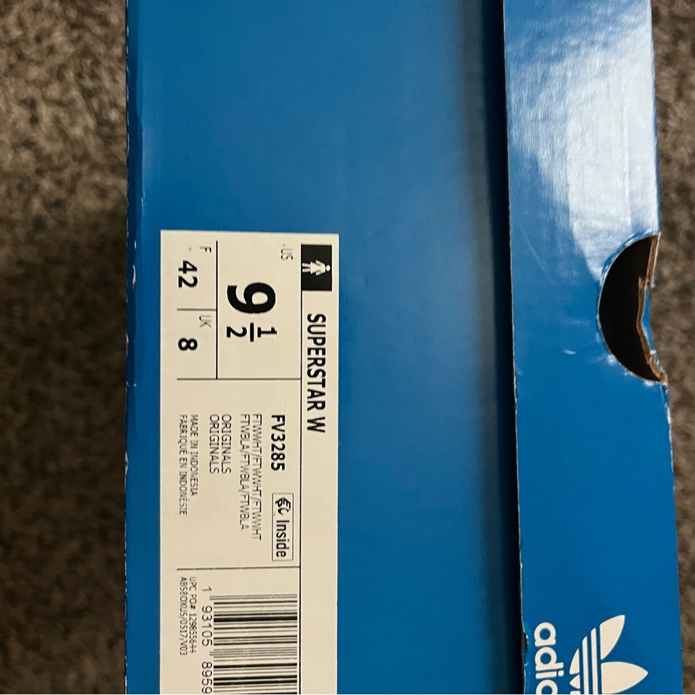 Adidas White Shell-Toes - Picture 3 of 3